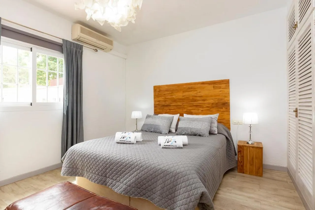Villa In Ibiza Town With Private Pool, Sleeps 10 Sant Rafel de sa Creu